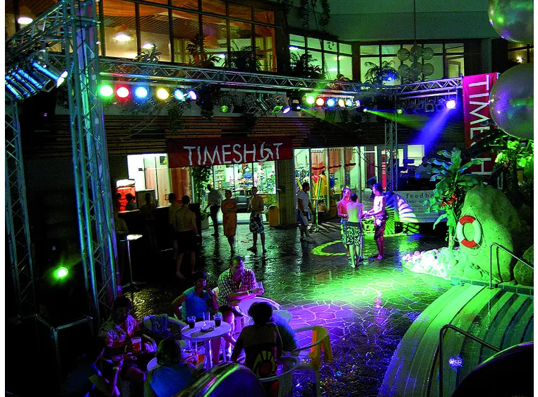 Omnilux PAR-64 240V/500W GX16d NSP 300h H 